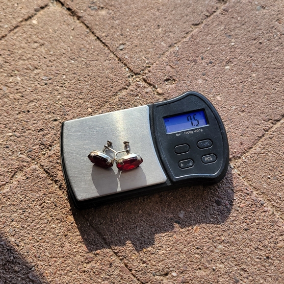 Gorgeous vintage vibrant ruby red paste glass large oval sterling silver earring - Picture 16 of 16